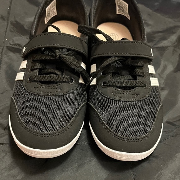 New Adidas Black Slip on Sneakers Diona - Picture 5 of 8